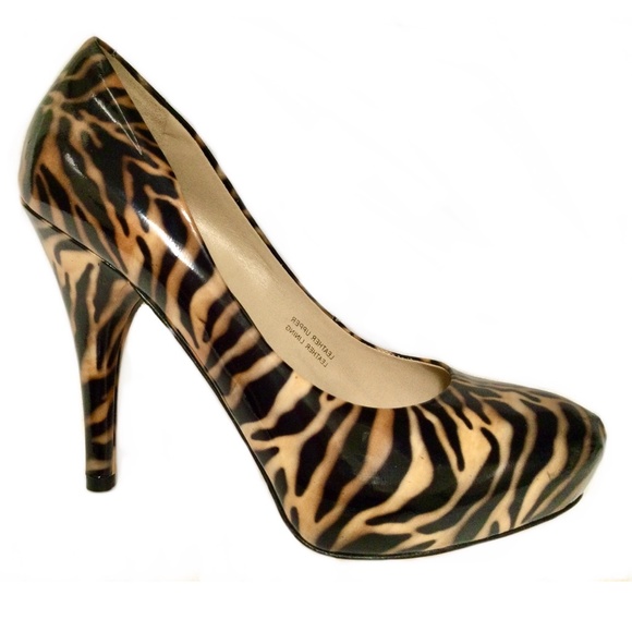 Via Spiga Shoes - VIA SPIGA Leopard Patent Leather Heels Pumps Shoes
